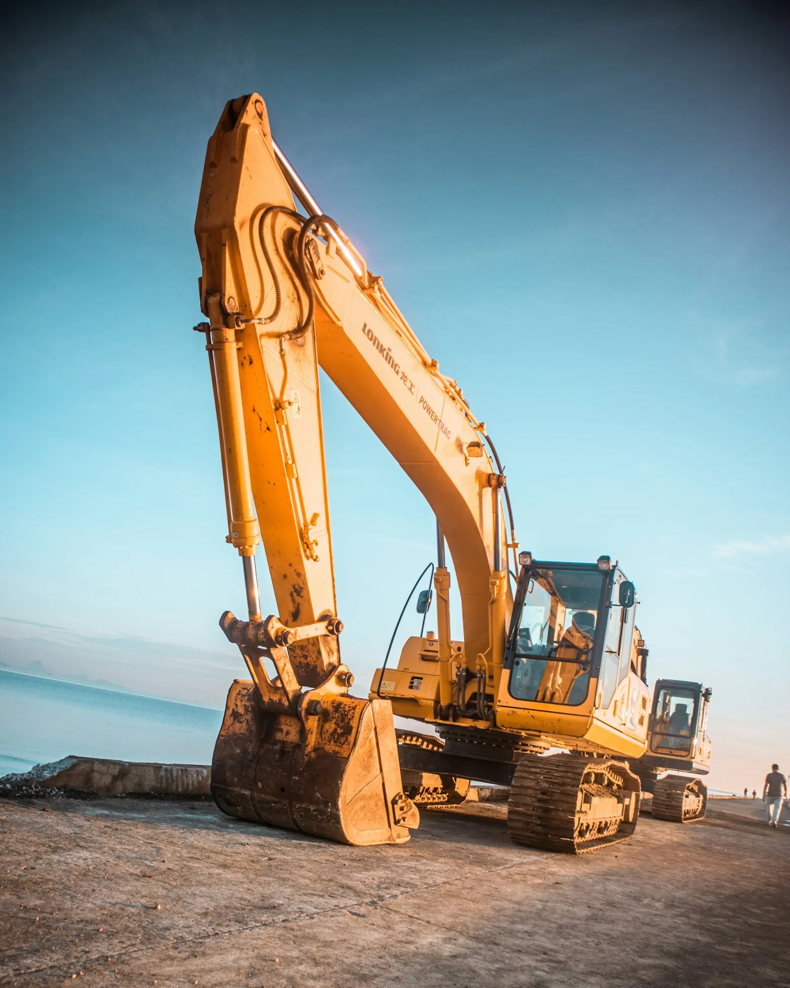 Machinery Hire — Hoseenu